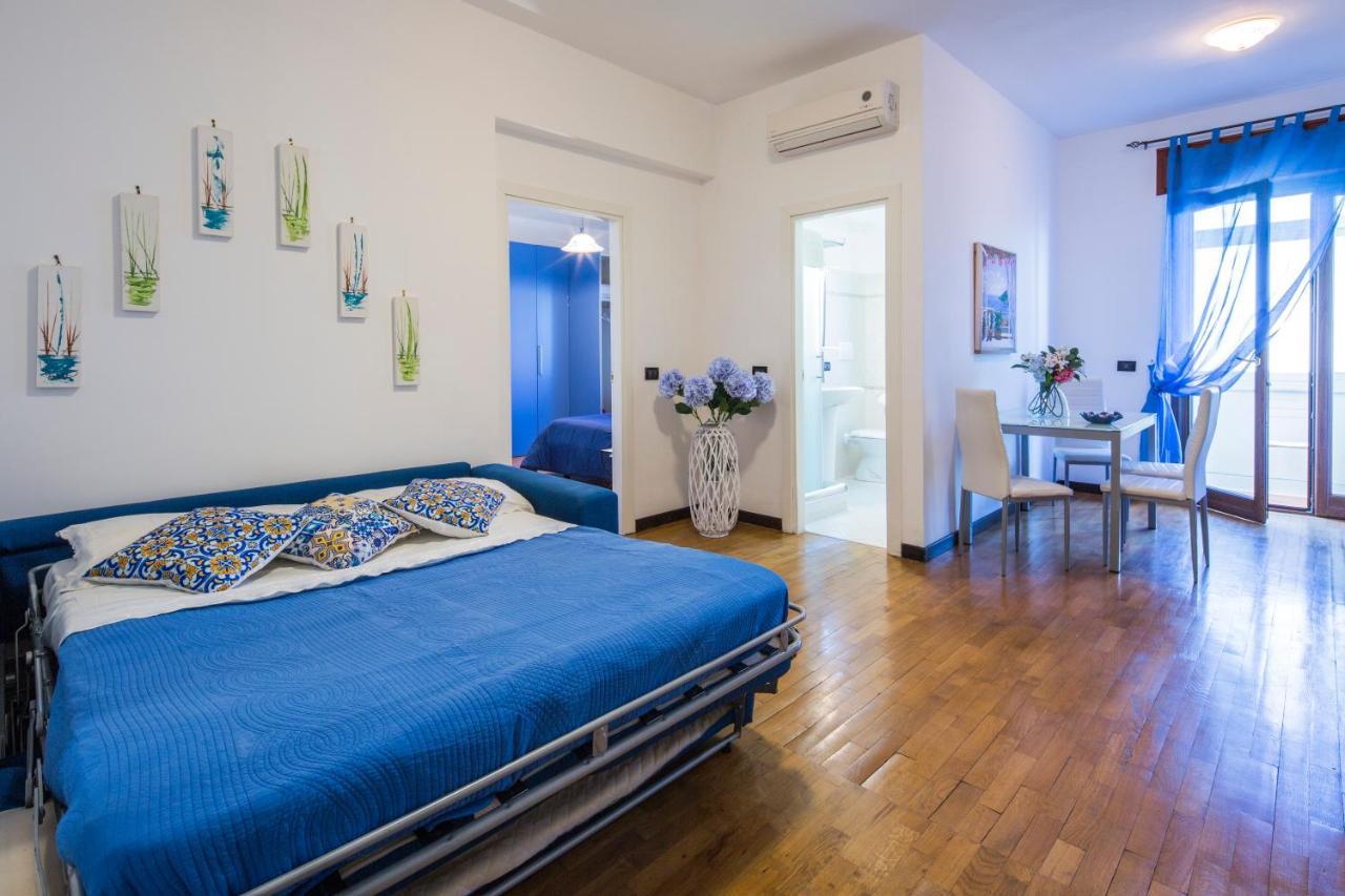 Casa Azzurra Sorrento Daire Dış mekan fotoğraf