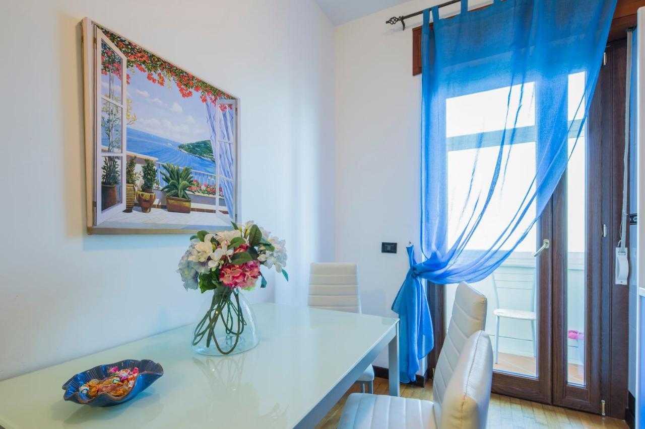 Casa Azzurra Sorrento Daire Dış mekan fotoğraf